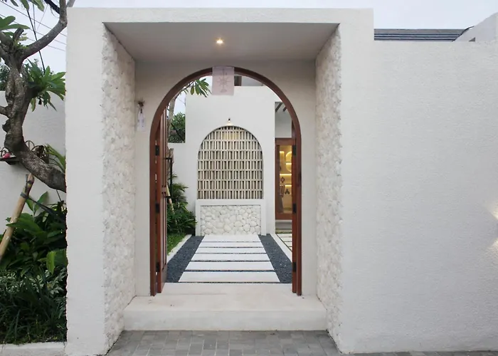 Villa The Murdha Seminyak (Bali)